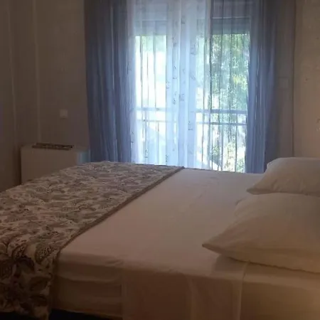 Apartments Ivo *