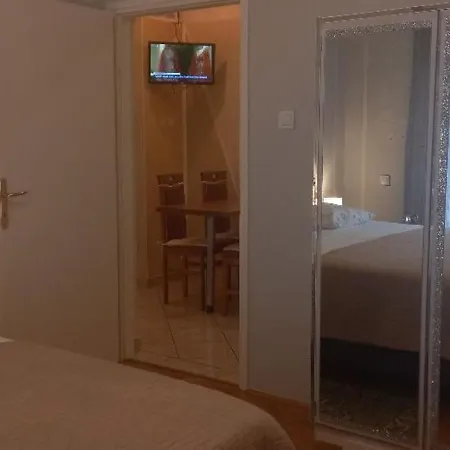 Ivo Apartament Vir